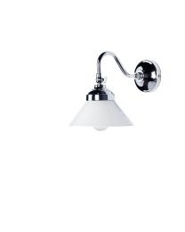 Wandlamp In Antiek Bronzen Afwerking Met Glazen Kap